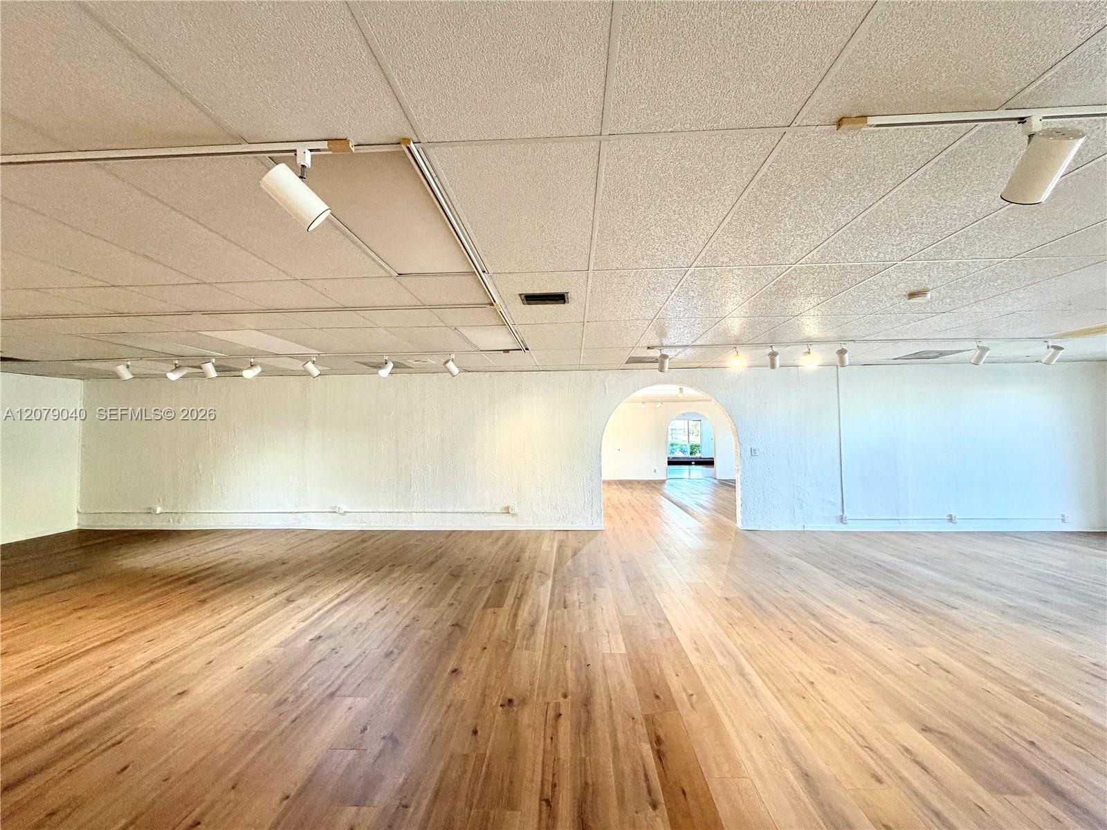 3060 N Federal Highway Property Photo 9