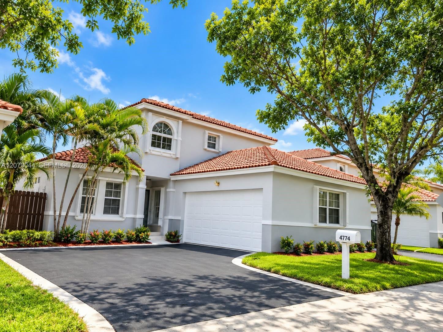 4774 NW 5th Place