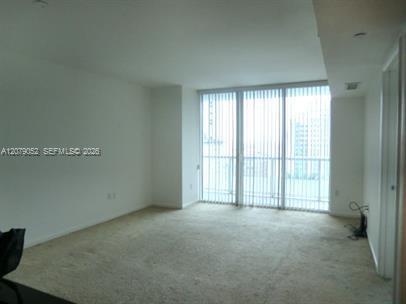 50 Biscayne Boulevard 1607 Property Photo 2
