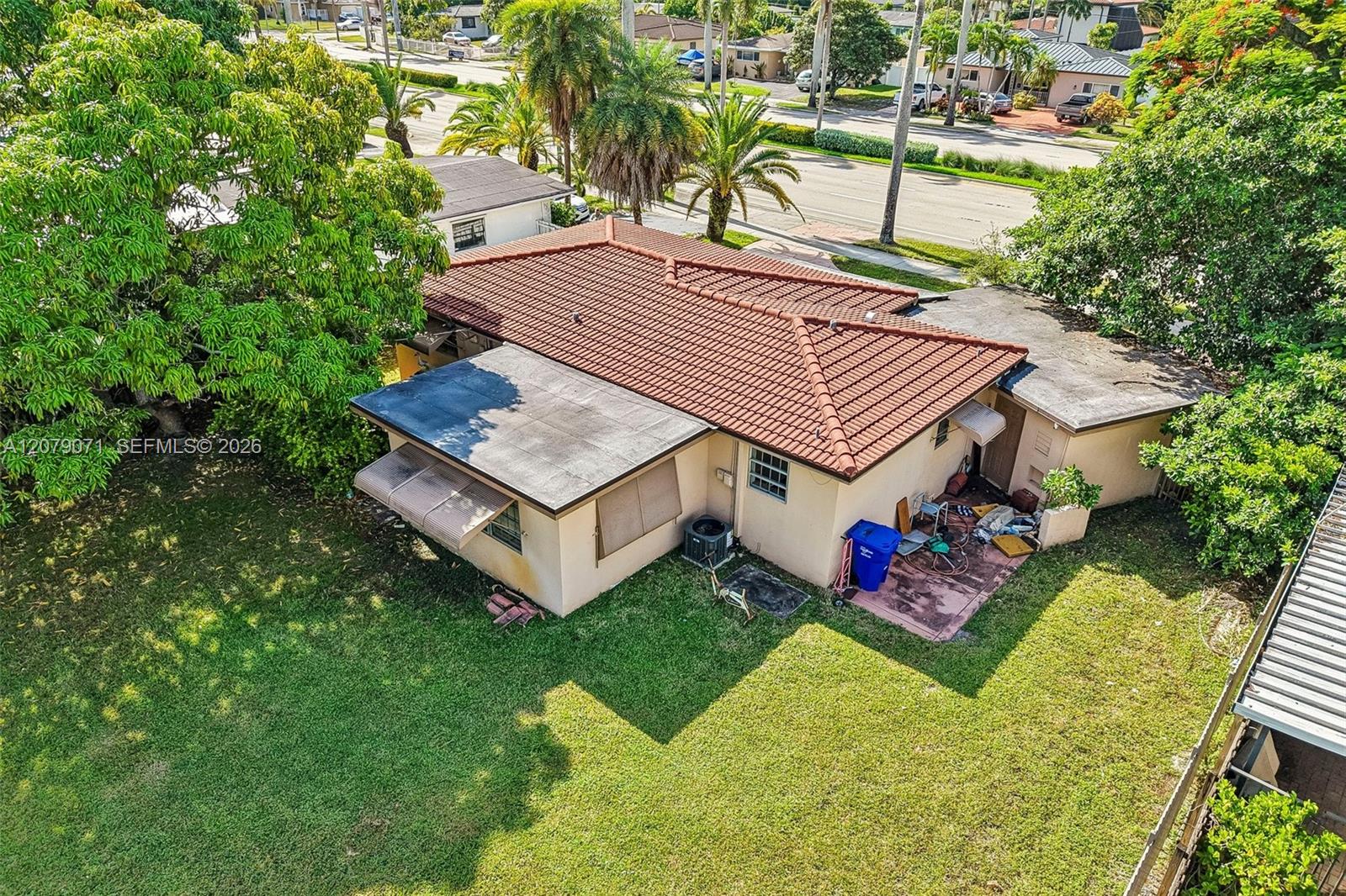 3121 Hollywood Boulevard Property Photo 38