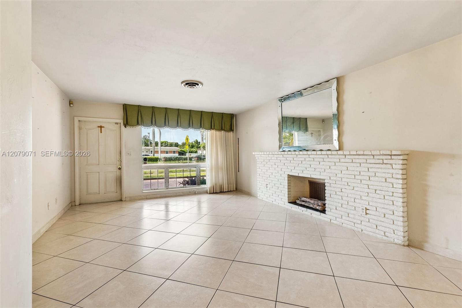3121 Hollywood Boulevard Property Photo 73