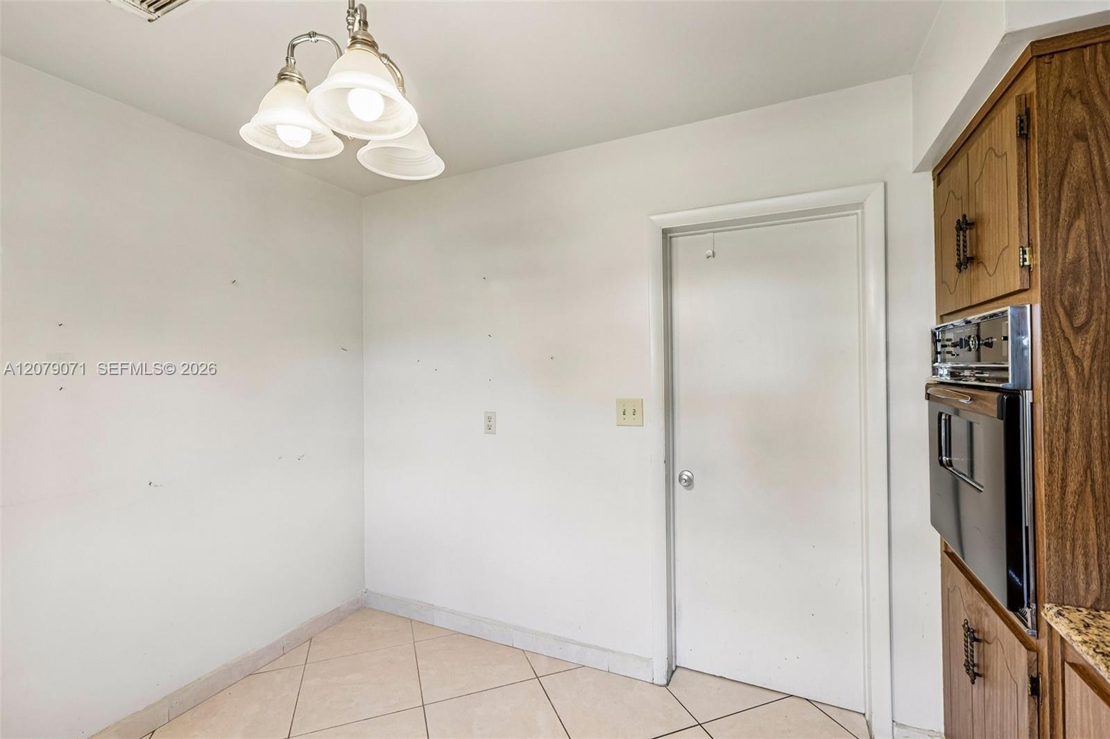 3121 Hollywood Boulevard Property Photo 122