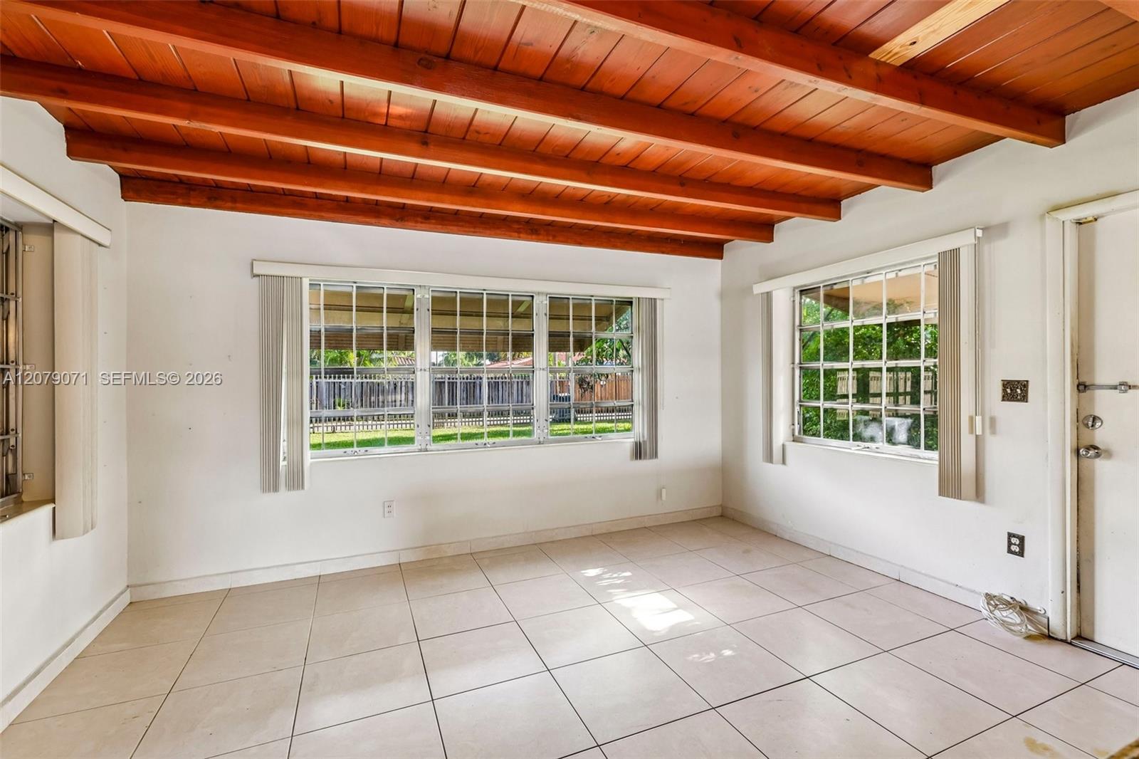3121 Hollywood Boulevard Property Photo 145
