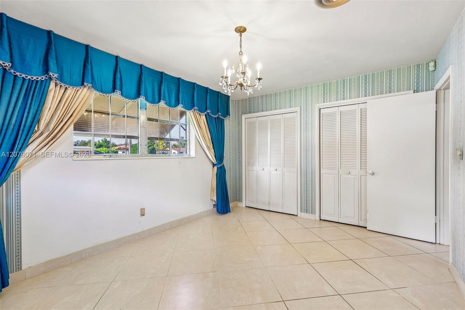3121 Hollywood Boulevard Property Photo 200