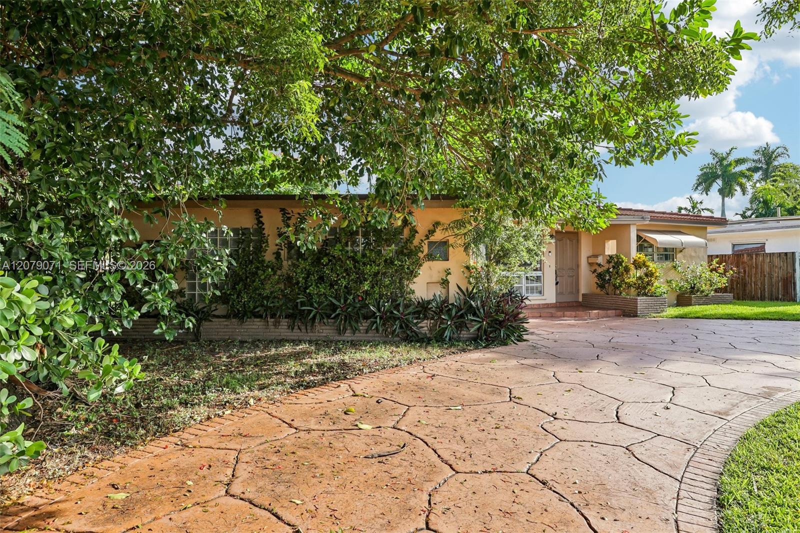 3121 Hollywood Boulevard Property Photo 284