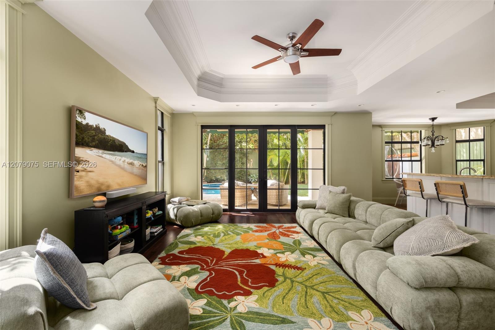 3740 Irvington Avenue Property Photo 10