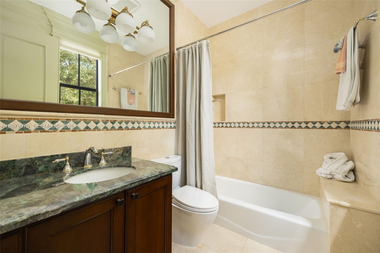3740 Irvington Avenue Property Photo 24