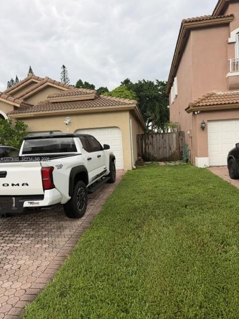 9771 Nw 32nd Street Property Photo 3