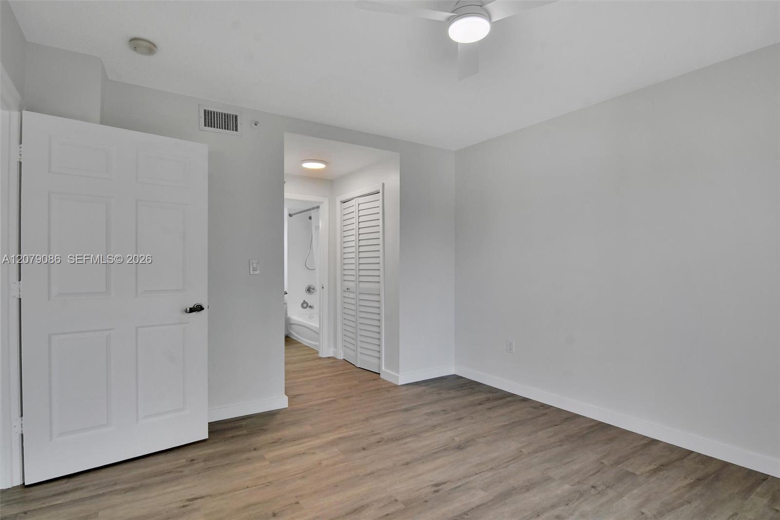 1918 Brickell Avenue 505 Property Photo 9