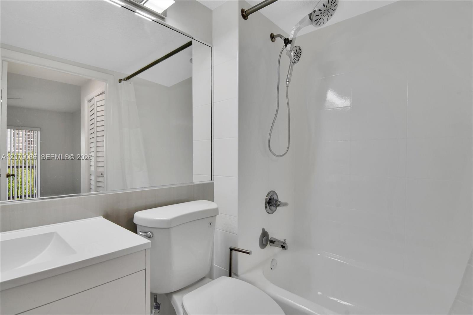 1918 Brickell Avenue 505 Property Photo 13