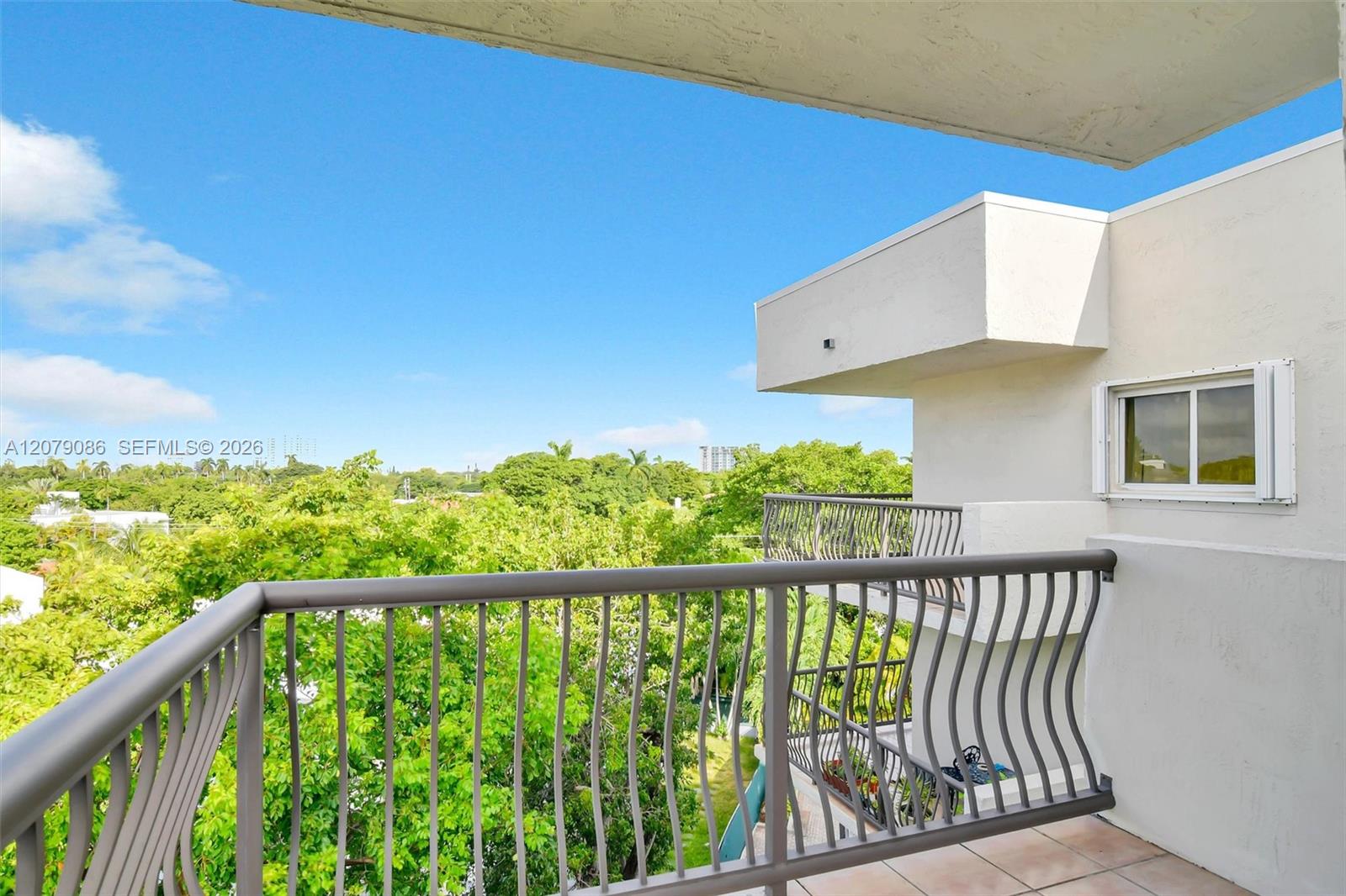 1918 Brickell Avenue 505 Property Photo 18