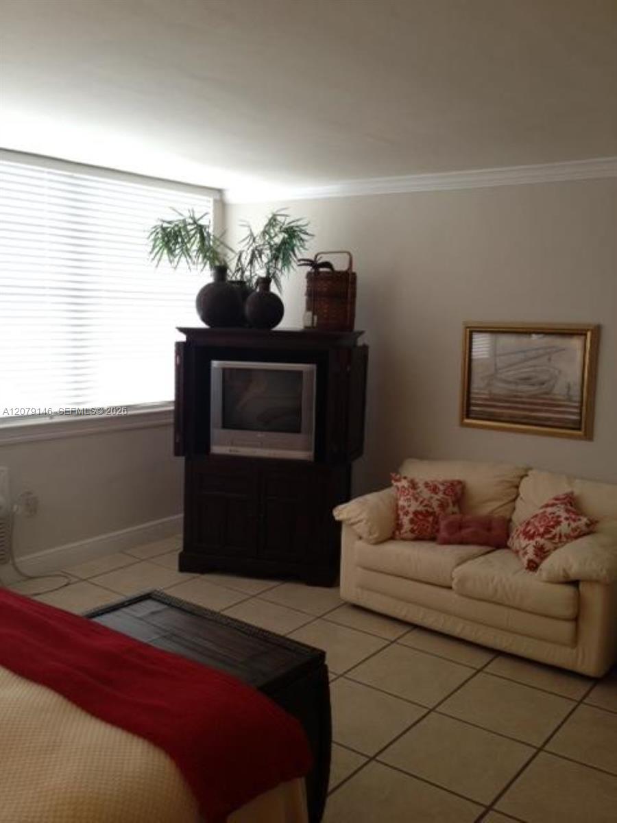 5313 Collins Avenue 710 Property Photo 22