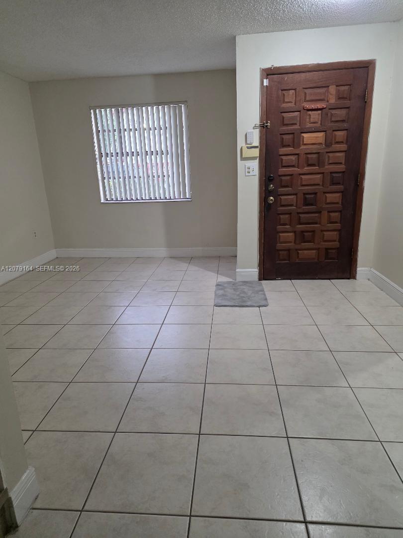 A12079164 Property Photo 3