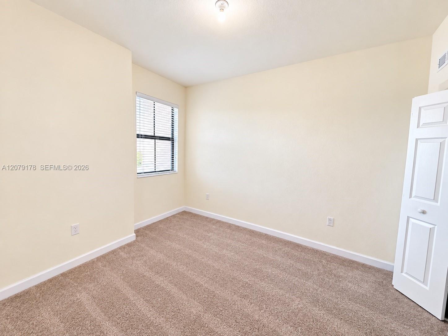 A12079178 Property Photo 12