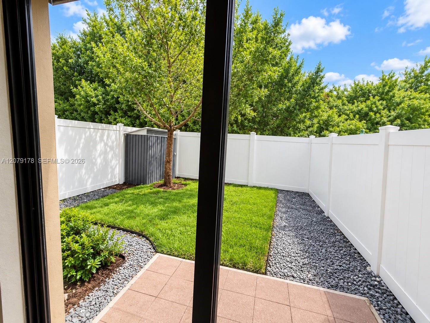 A12079178 Property Photo 15