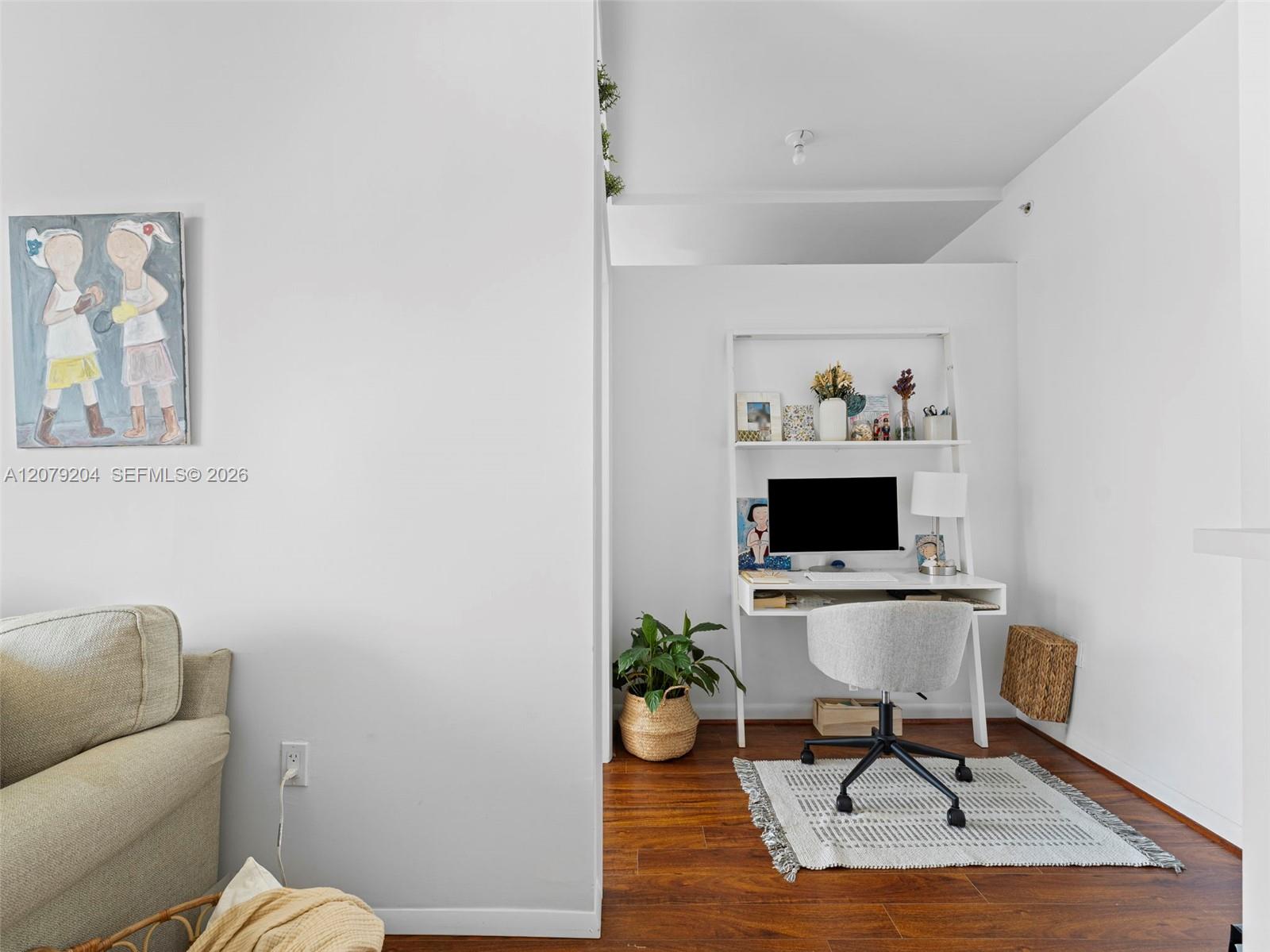 244 Biscayne Boulevard 3105 Property Photo 8