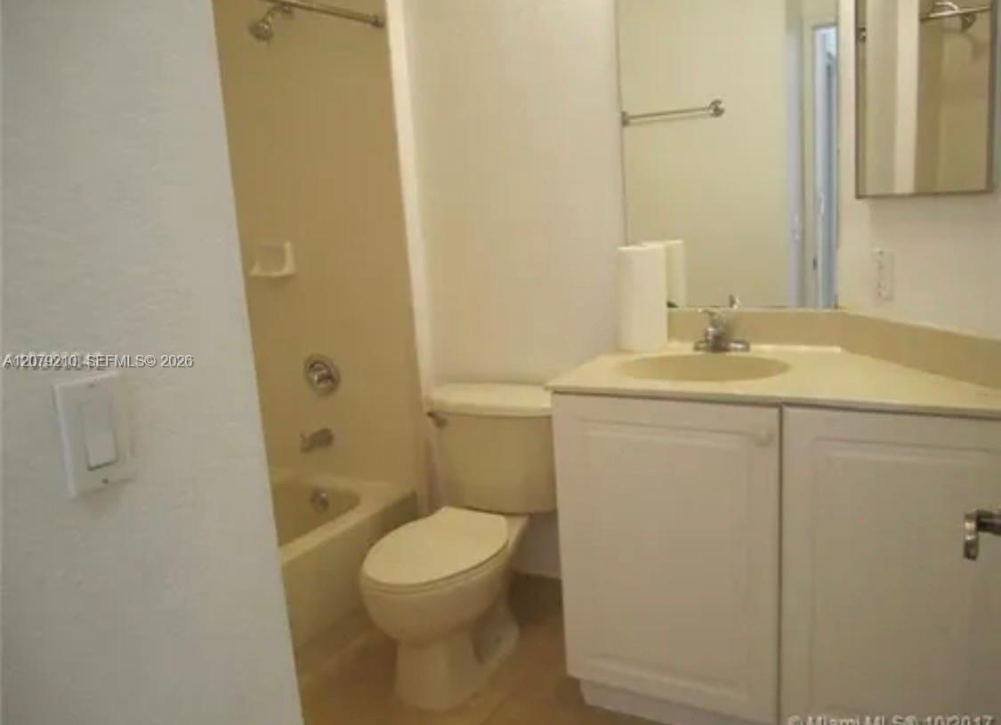 11520 Nw 79th Lane Property Photo 13