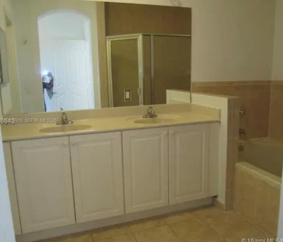 11520 Nw 79th Lane Property Photo 15