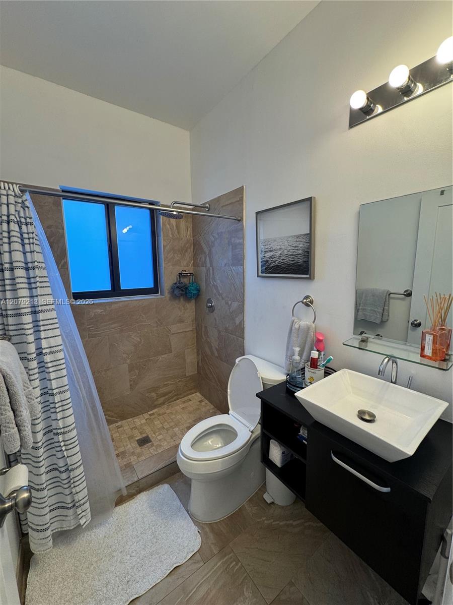 10841 Ne 2nd Place Property Photo 11