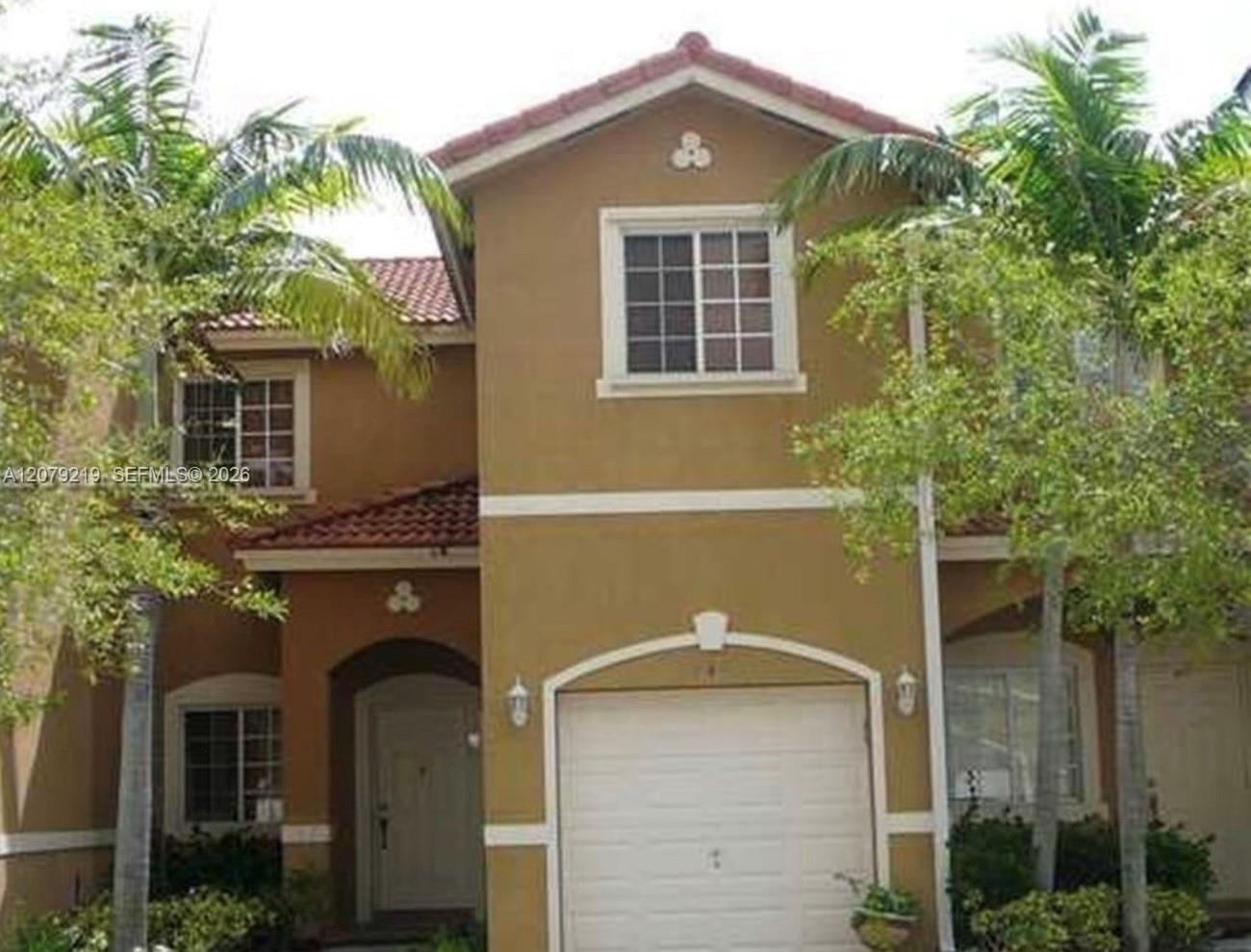 21467 SW 86th Place Property Photo 1