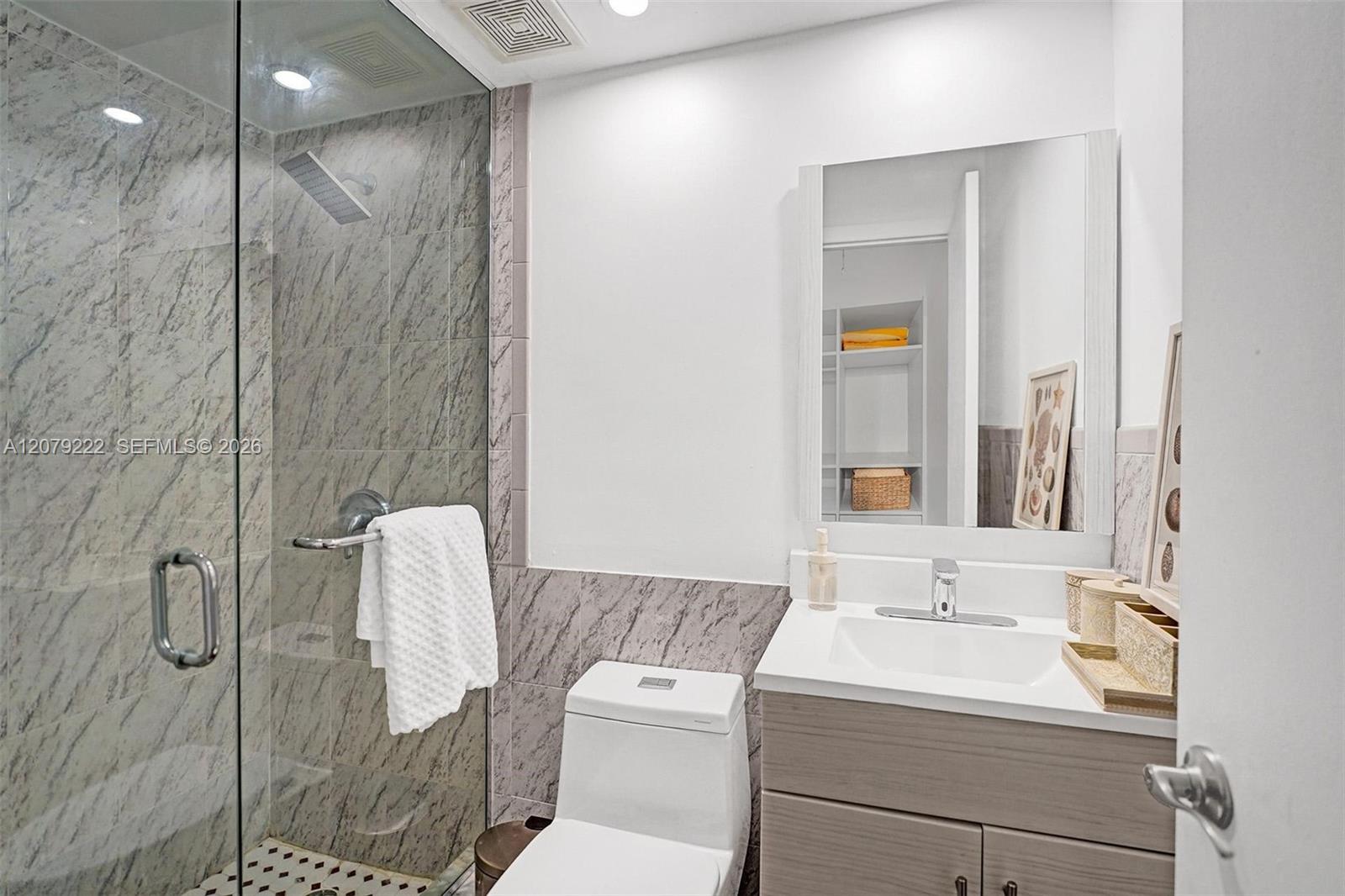 A12079222 Property Photo 8
