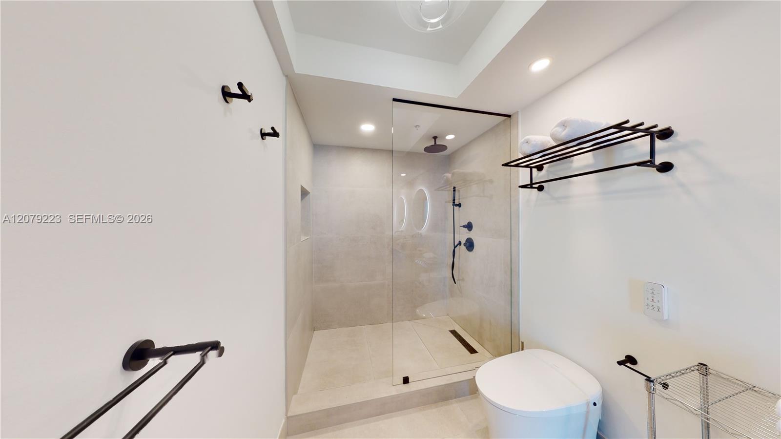 1500 Ocean Drive 810 Property Photo 14