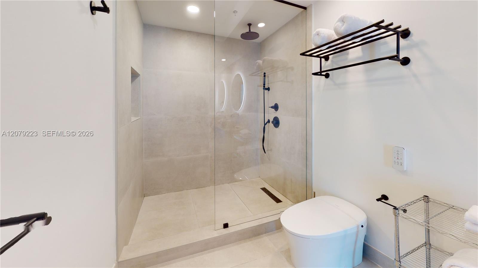1500 Ocean Drive 810 Property Photo 15