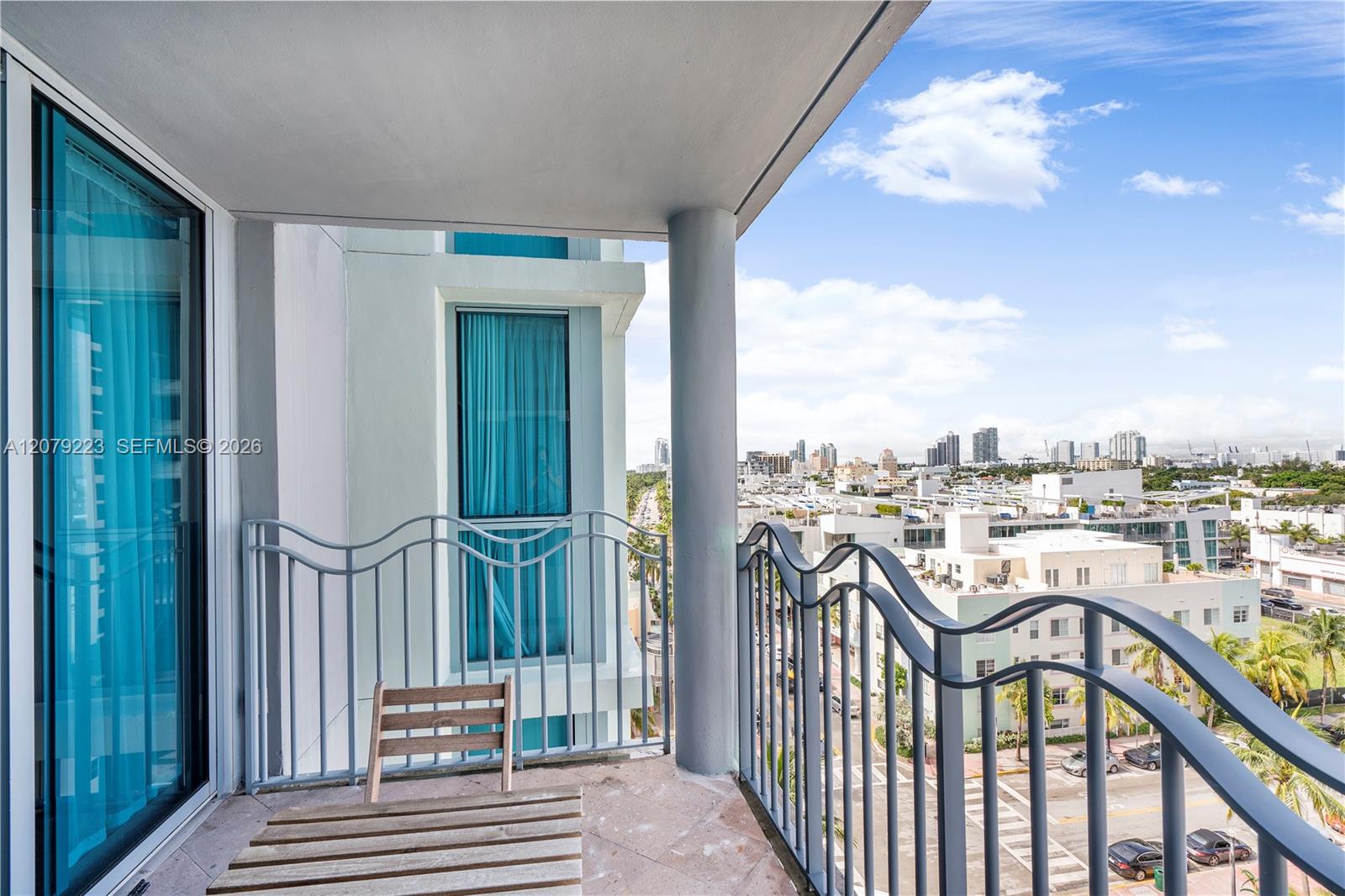 1500 Ocean Drive 810 Property Photo 22