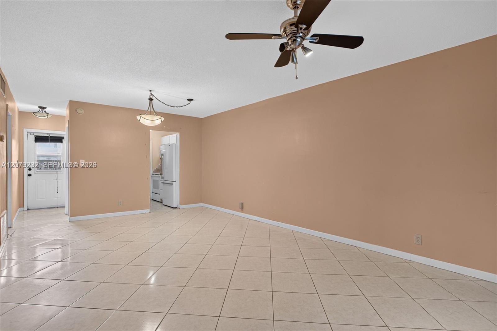 2551 W Golf Boulevard 101 Property Photo 13
