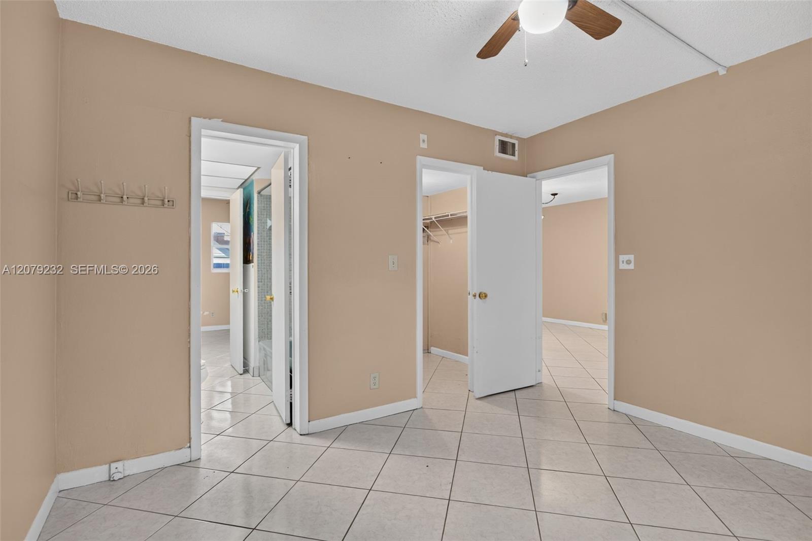 2551 W Golf Boulevard 101 Property Photo 24