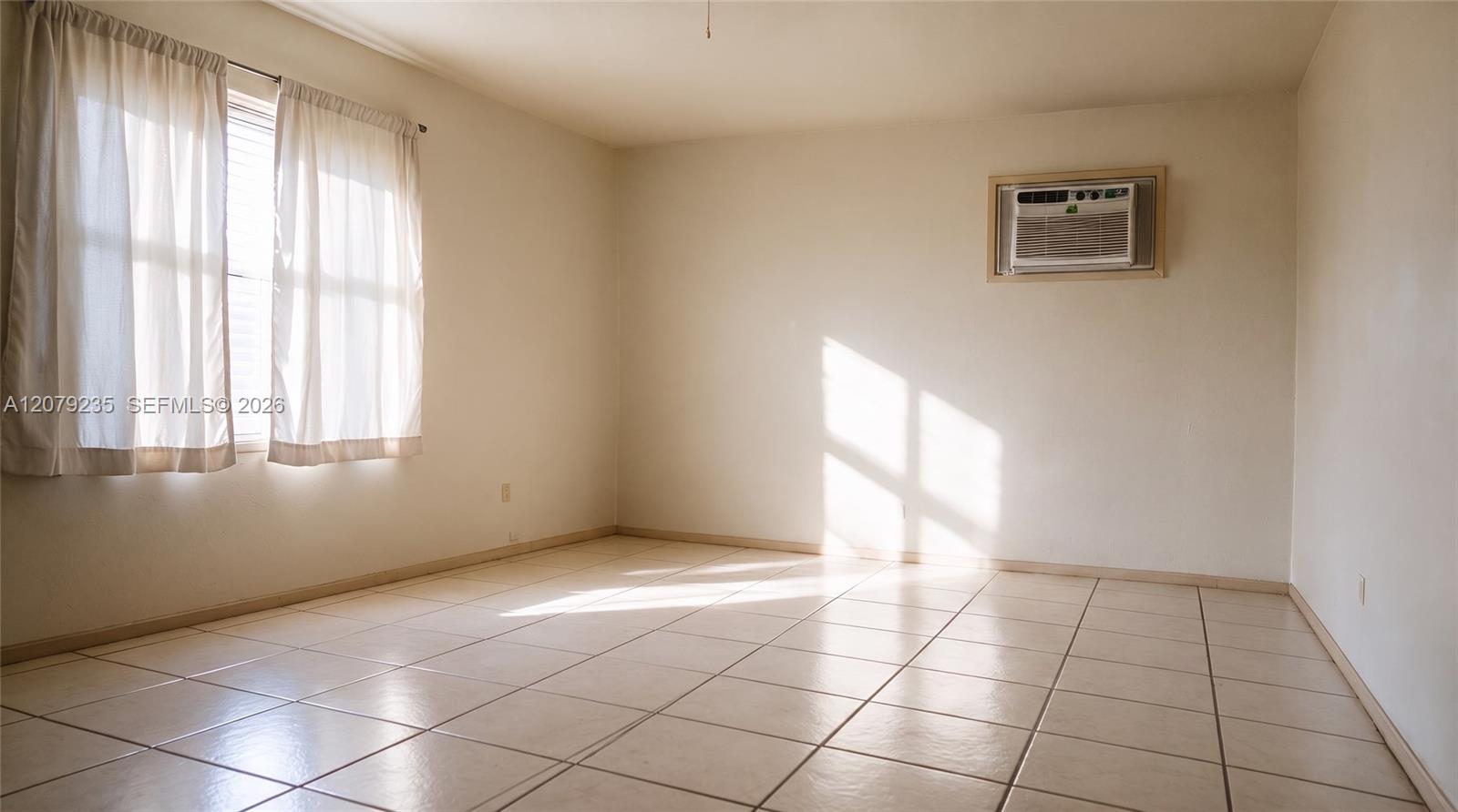 2506 Acapulco Drive Property Photo 17