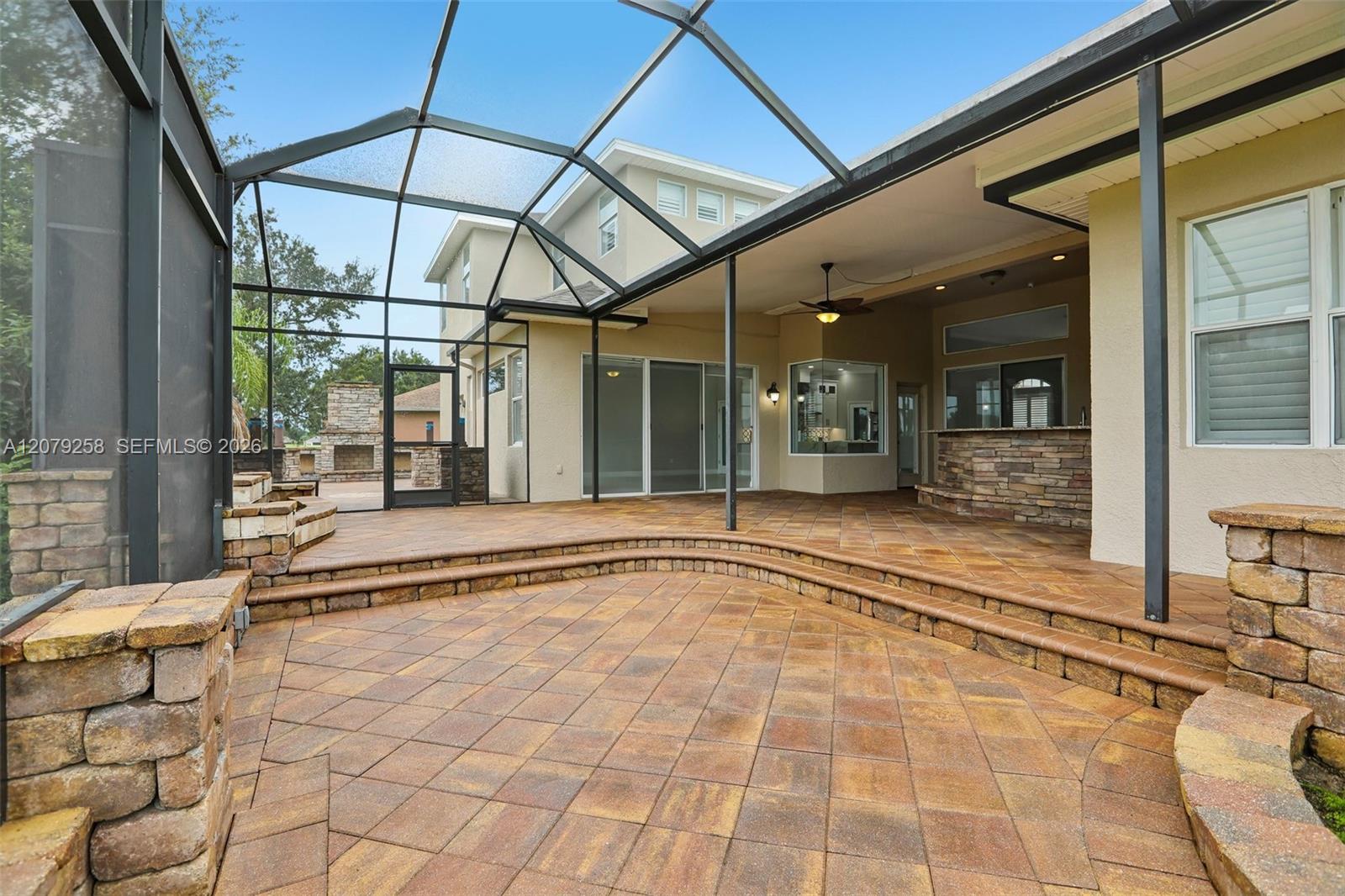 1413 Brilliant Cut Way Property Photo 16