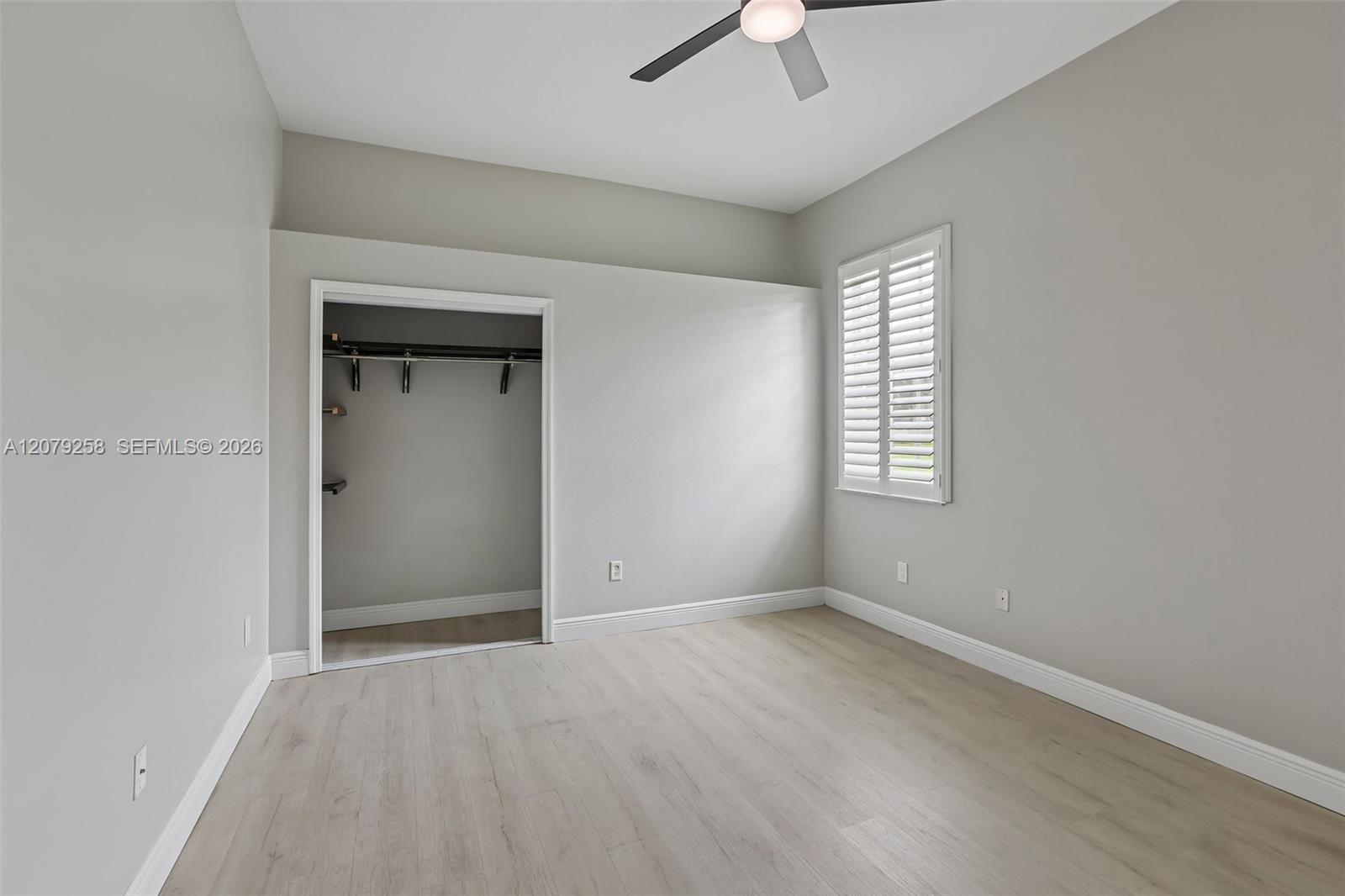 1413 Brilliant Cut Way Property Photo 18