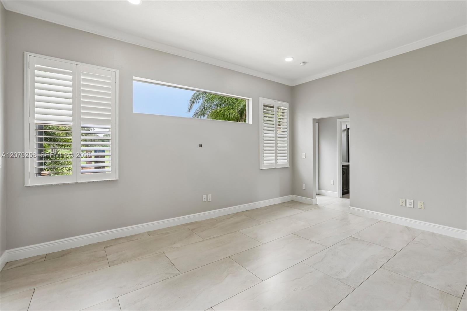 1413 Brilliant Cut Way Property Photo 27