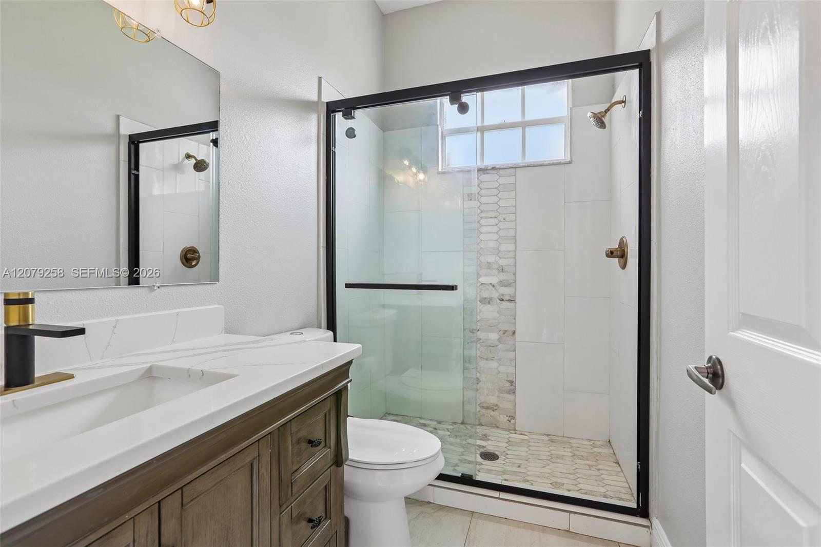 1413 Brilliant Cut Way Property Photo 32