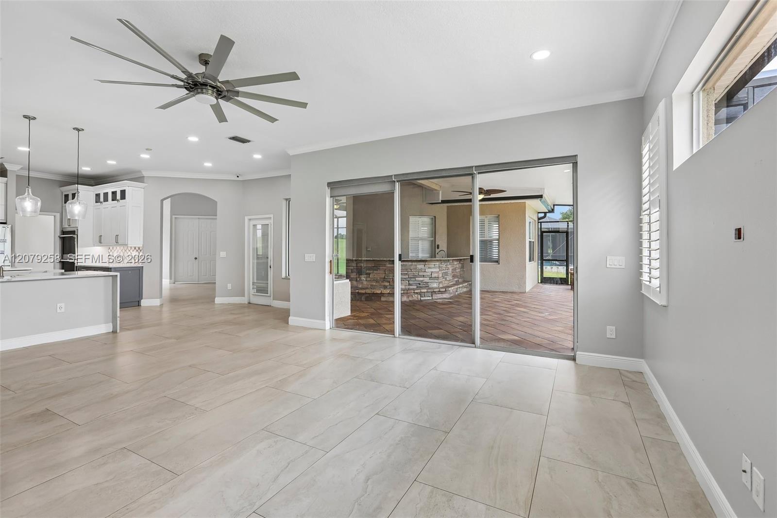 1413 Brilliant Cut Way Property Photo 38