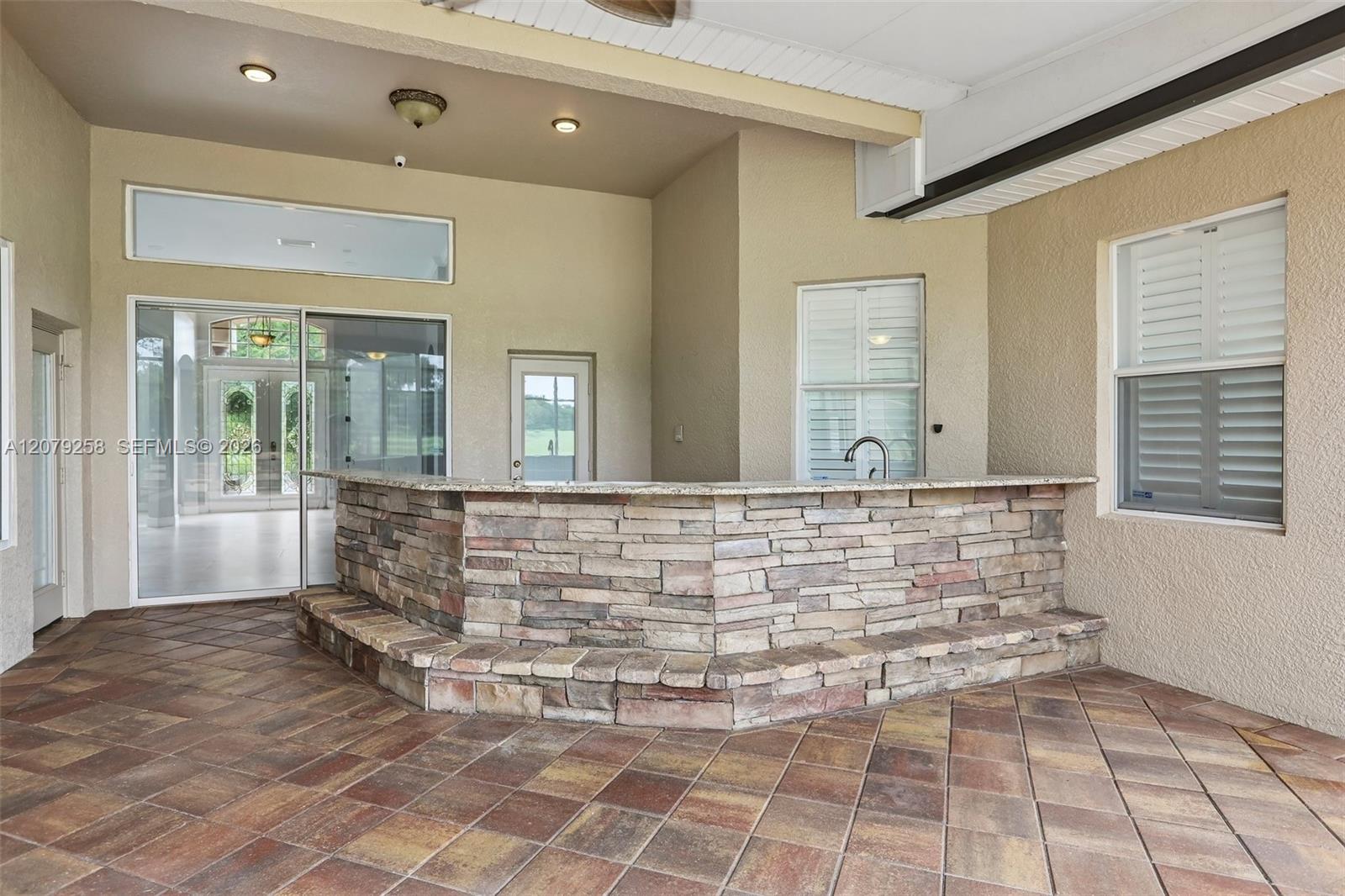 1413 Brilliant Cut Way Property Photo 39