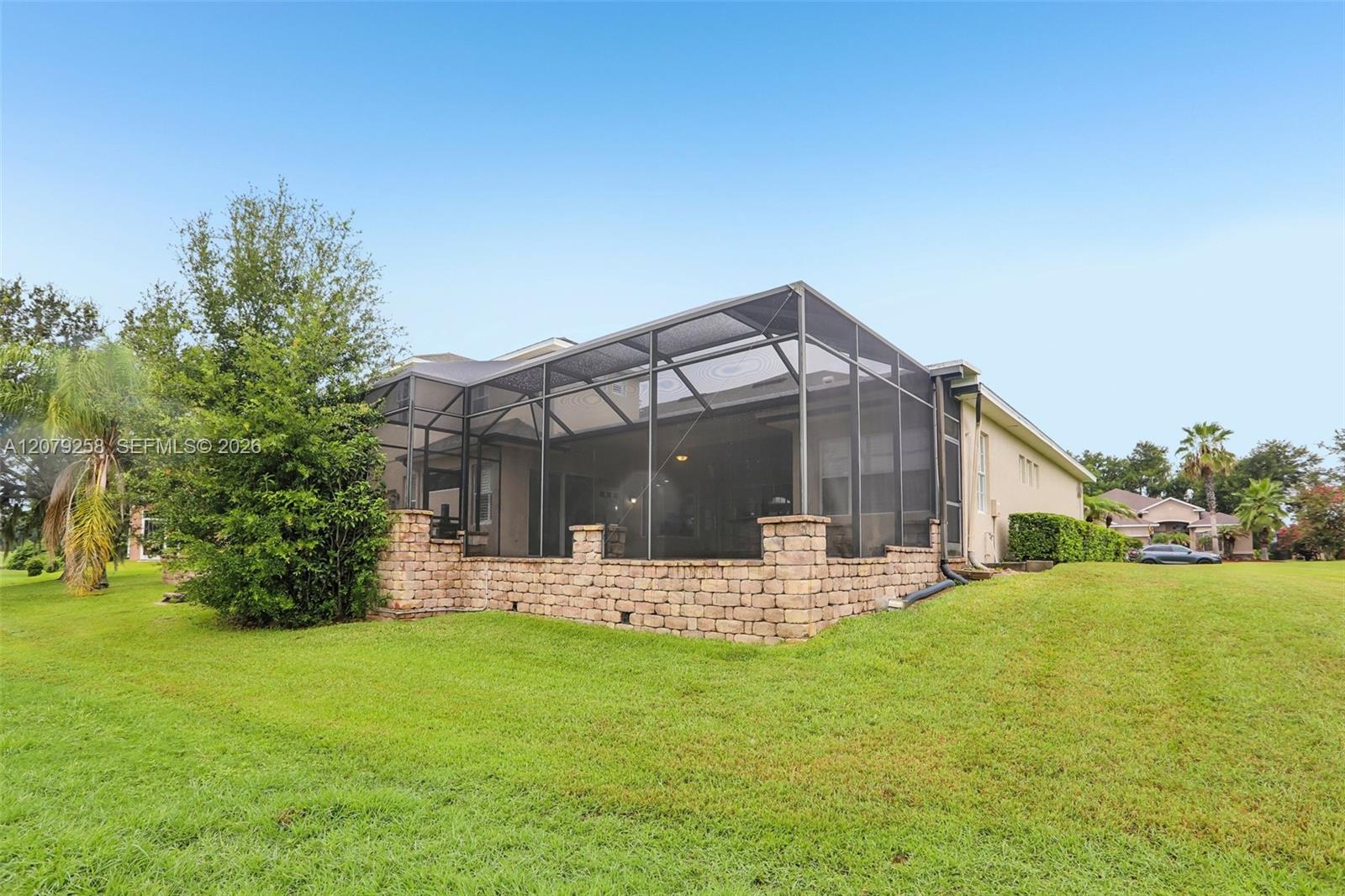 1413 Brilliant Cut Way Property Photo 47