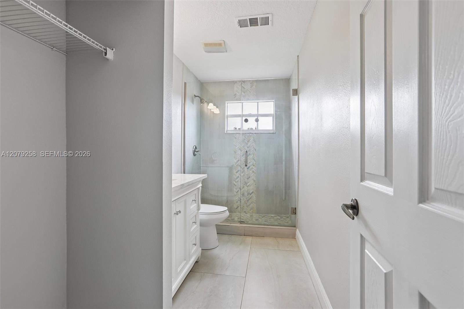 1413 Brilliant Cut Way Property Photo 55