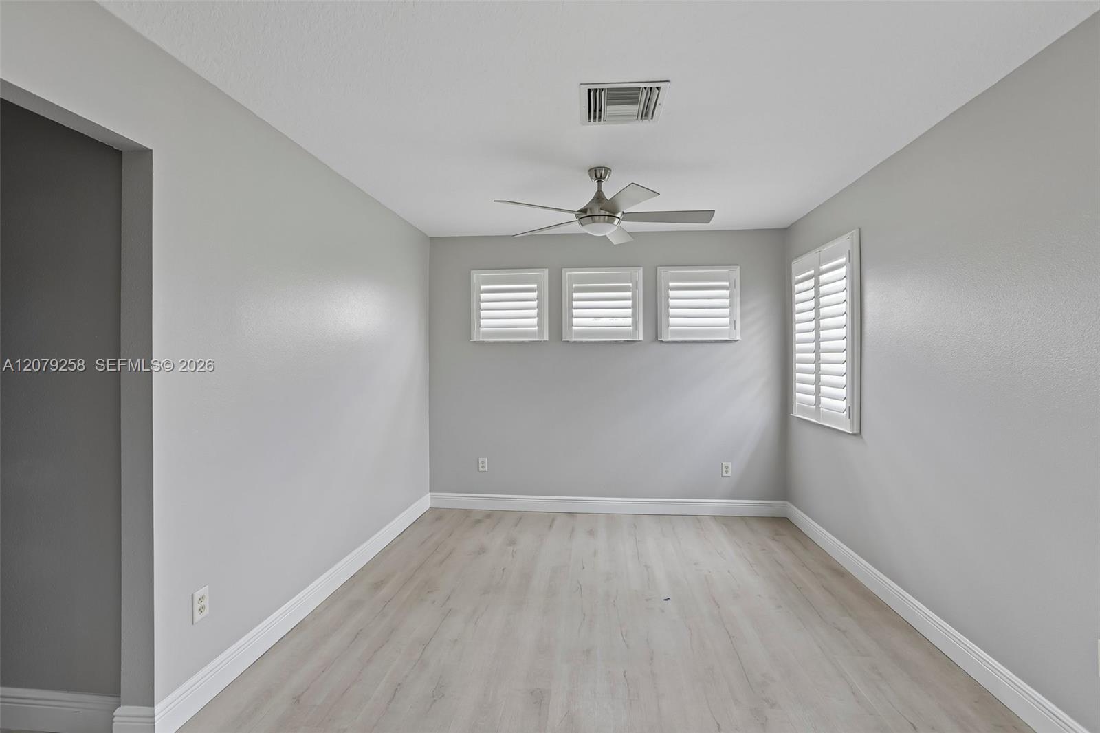 1413 Brilliant Cut Way Property Photo 60