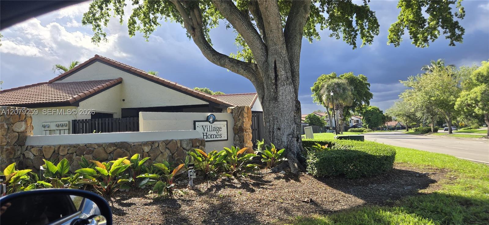 4825 Sw 149th Court 18b Property Photo 1