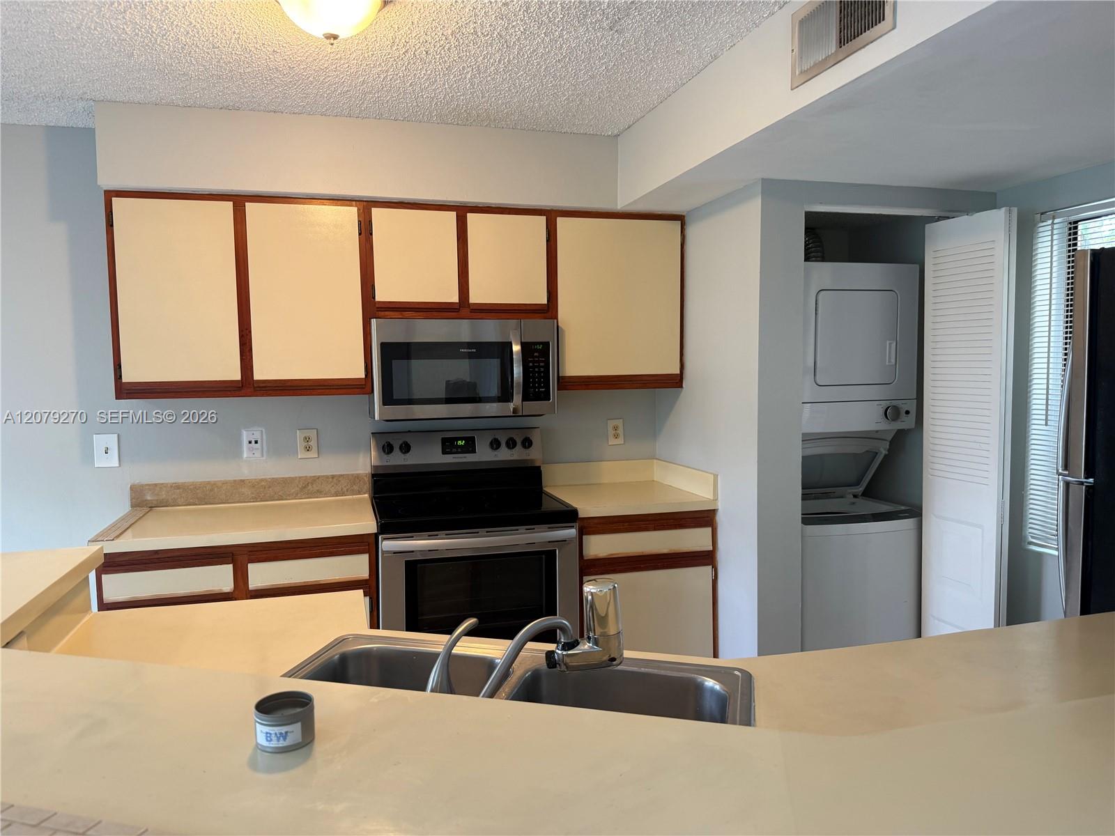 9999 Summerbreeze Drive 119 Property Photo 1
