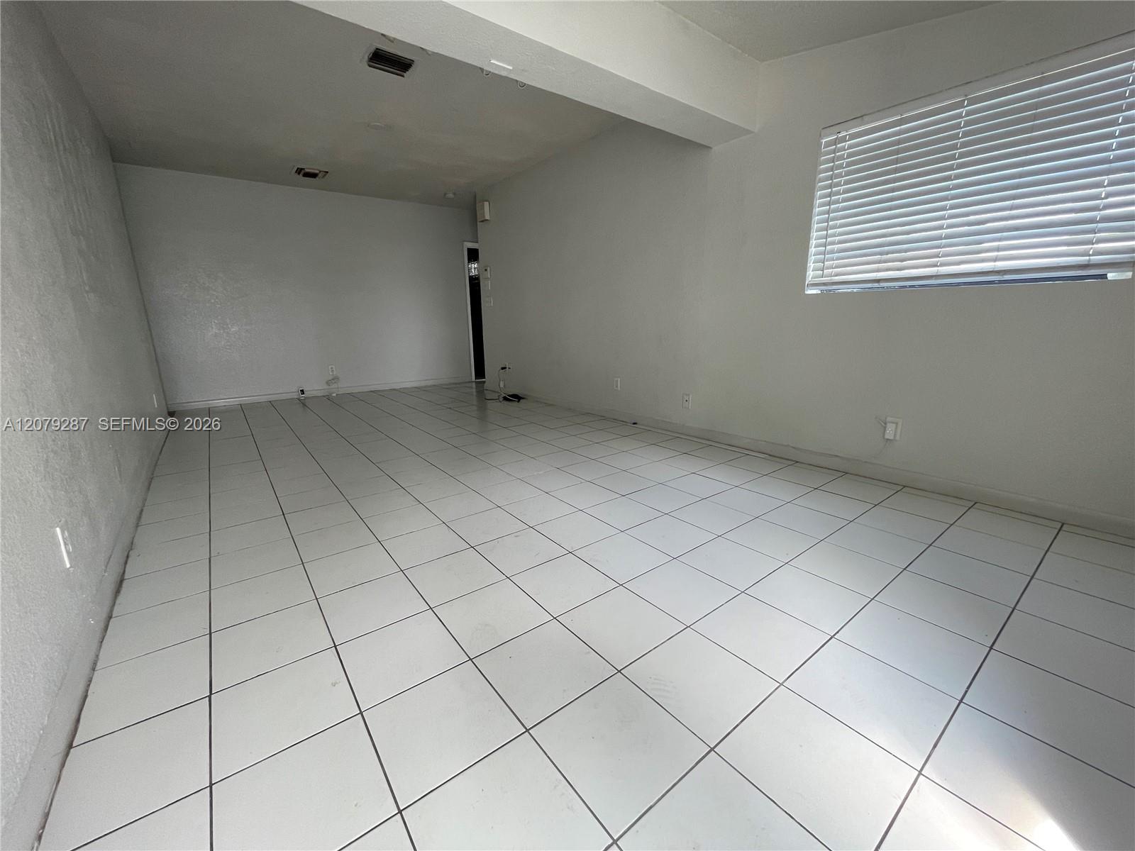 2105 Monroe Terrace 1 Property Photo 14