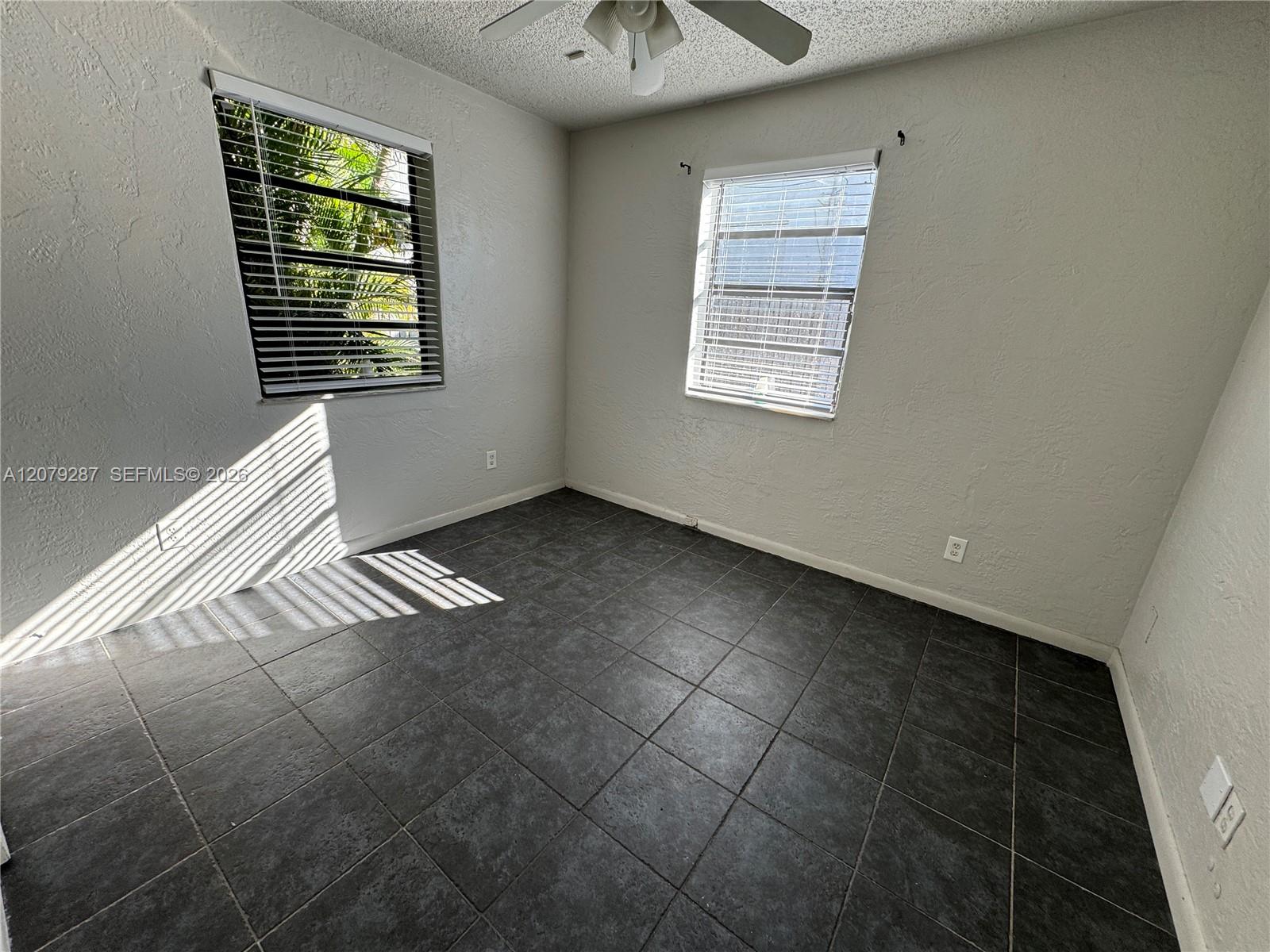 2105 Monroe Terrace 1 Property Photo 21