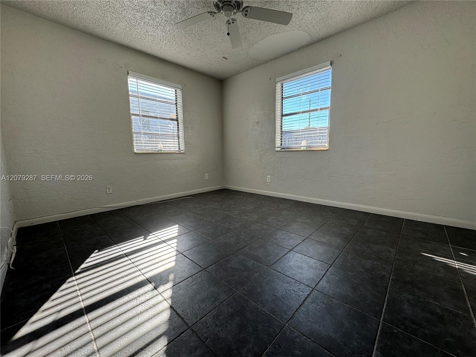 2105 Monroe Terrace 1 Property Photo 27