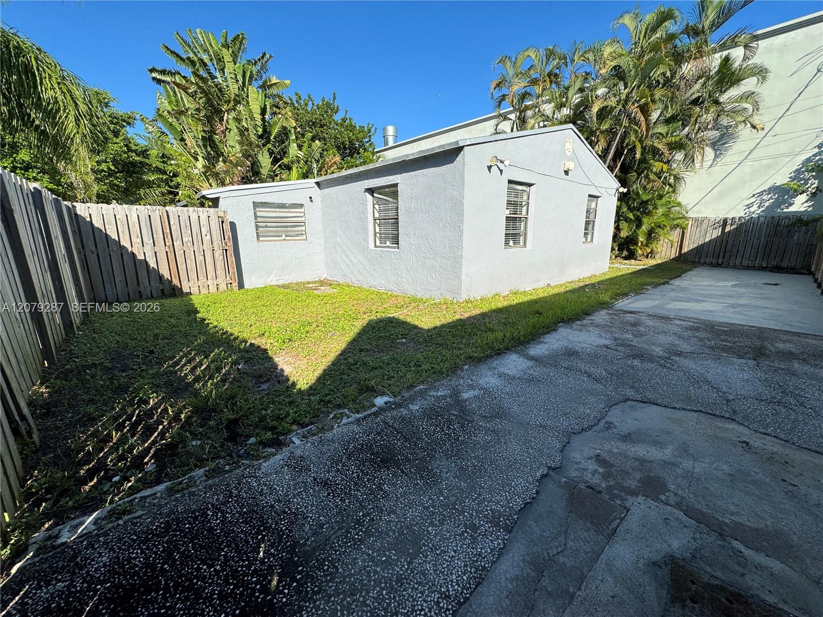 2105 Monroe Terrace 1 Property Photo 35