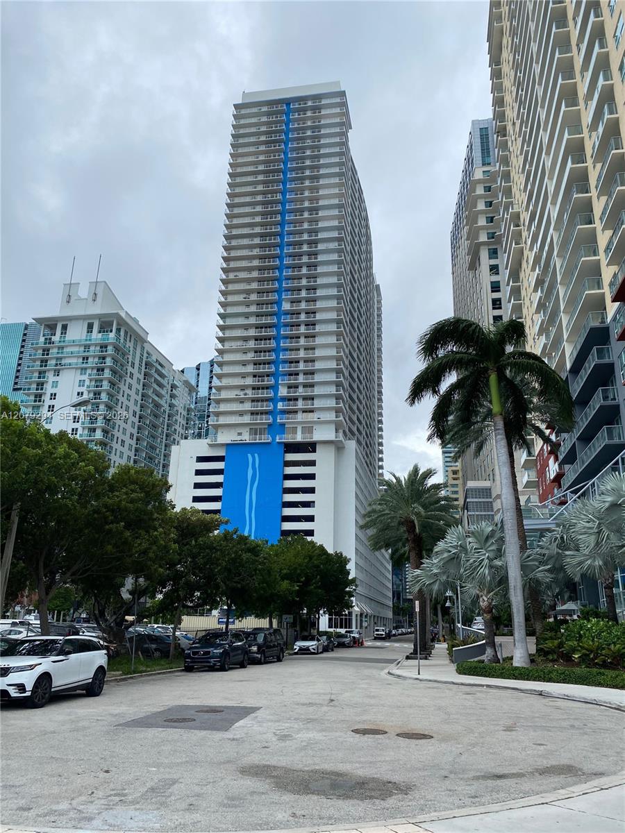 1200 Brickell Bay Drive 2303 Property Photo 1
