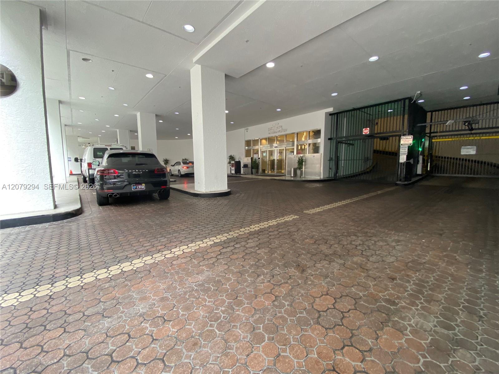1200 Brickell Bay Drive 2303 Property Photo 38