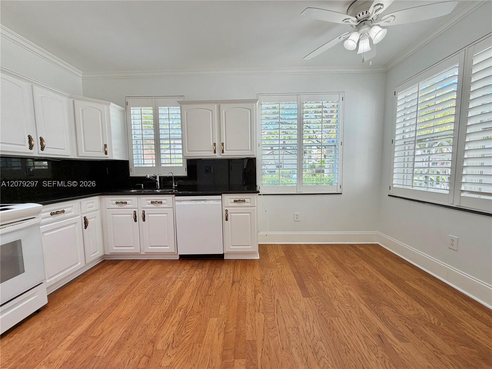 1135 Cliffrose Street Property Photo 12