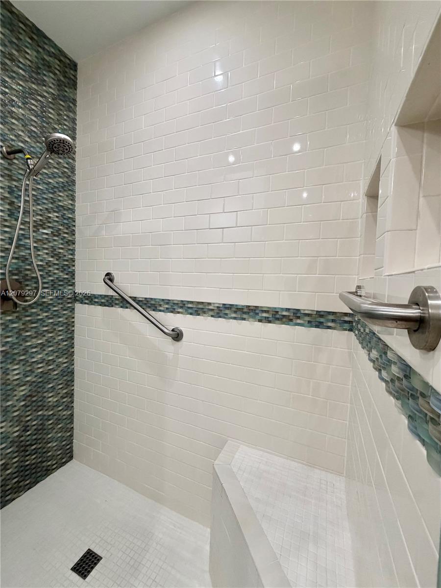 1135 Cliffrose Street Property Photo 16